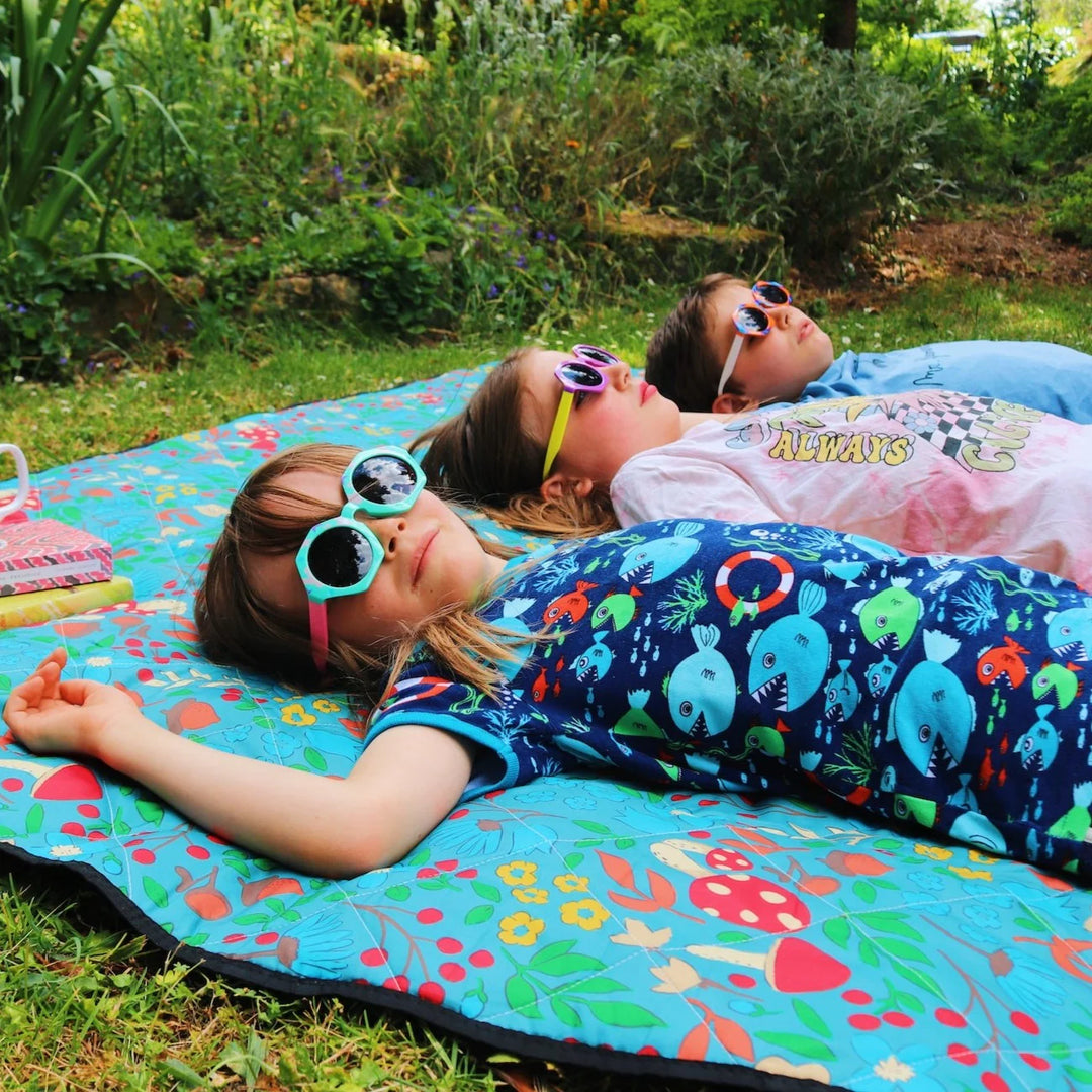 Little LoveBum Picnic Mat